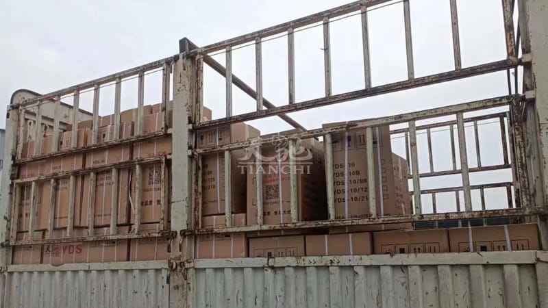 甘肅蘭州100個天馳液氮罐發(fā)貨4